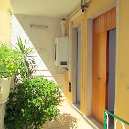 Casa Di Partenope Apartment